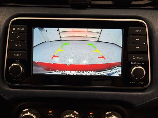 Used 2025 Nissan Versa SV w/ Trunk Package FWD image 25