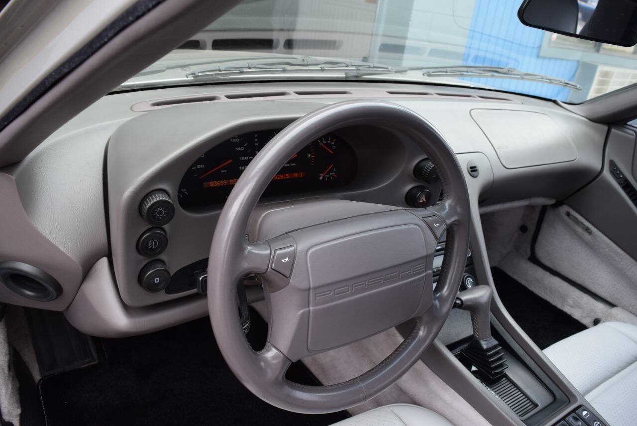 Used 1993 Porsche 928 GTS RWD image 29
