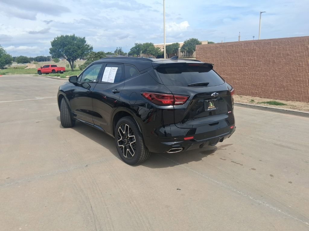 Used 2026 Chevrolet Blazer RS w/ Driver Confidence II Package FWD image 3