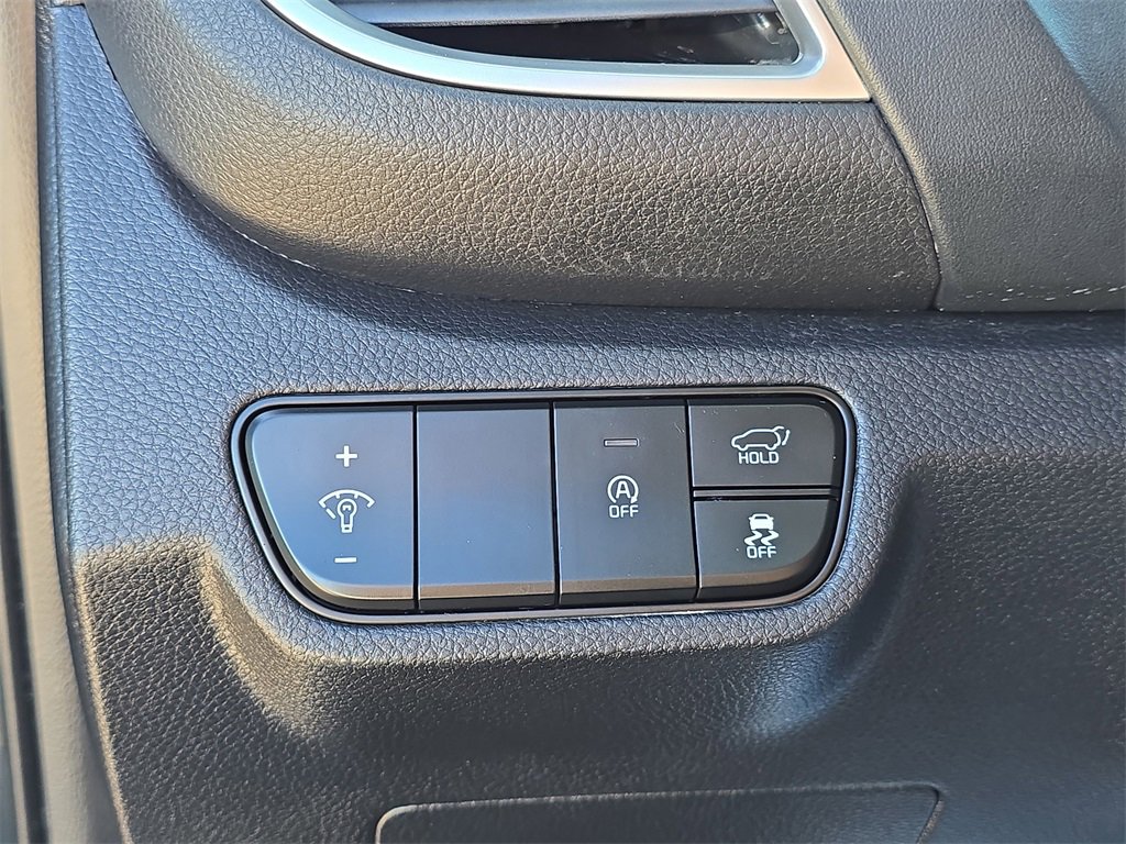 Certified 2025 Kia Seltos EX w/ EX Sunroof Package image 32