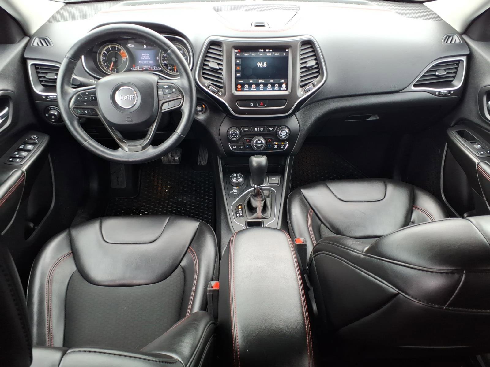 Used 2019 Jeep Cherokee Trailhawk w/ Cold Weather Group AWD/4WD image 12