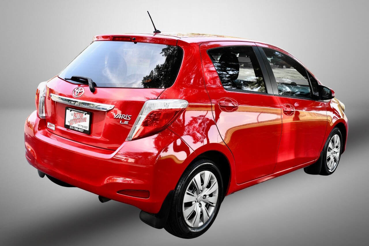 Used 2013 Toyota Yaris LE FWD image 7