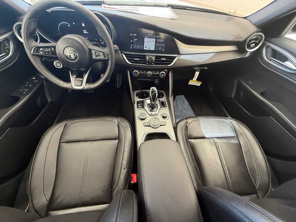 New 2026 Alfa Romeo Giulia w/ Driving Assist Package RWD image 26