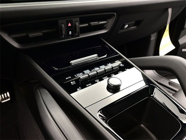New 2026 Porsche Cayenne S image 18
