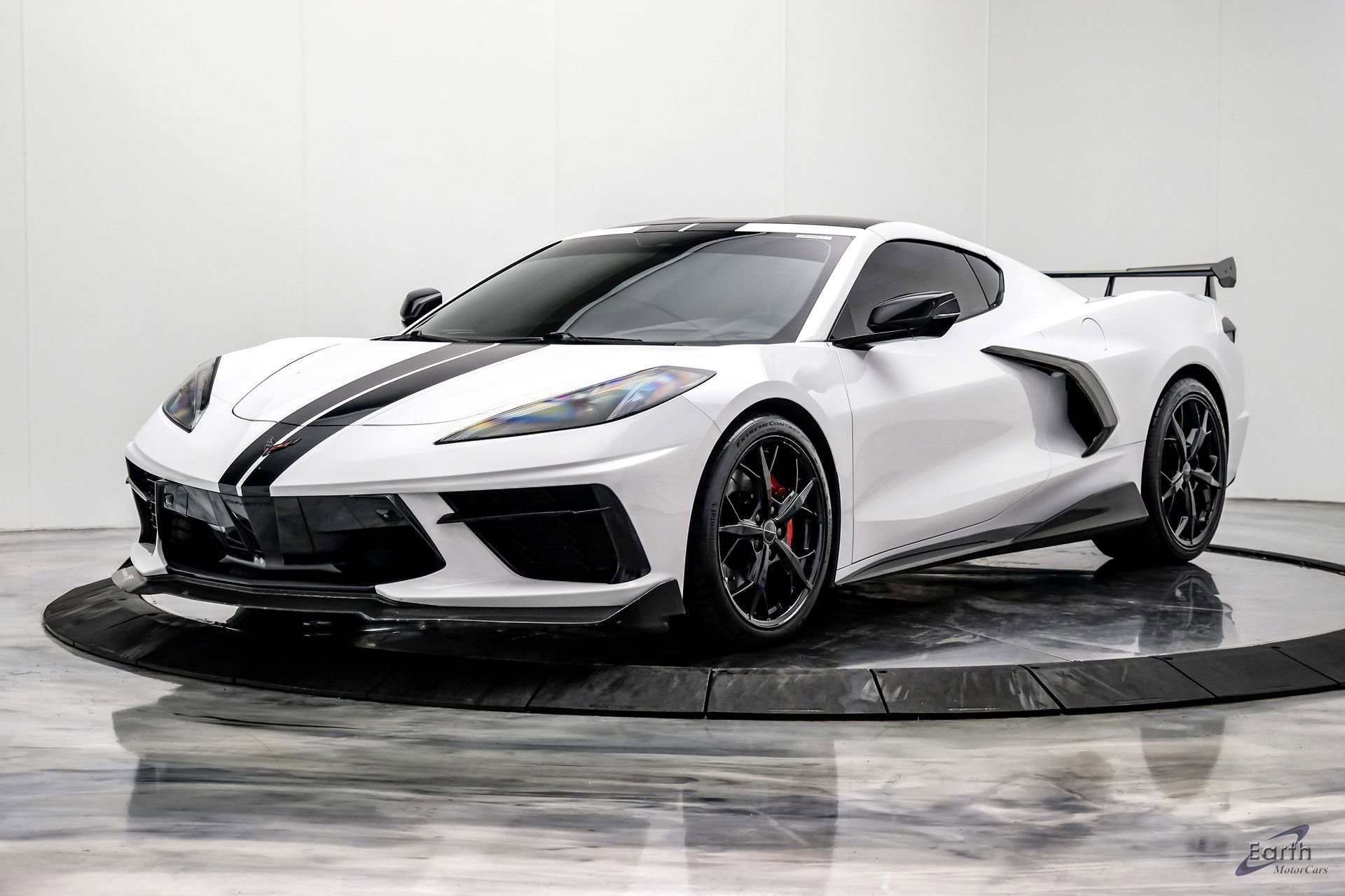 Used 2020 Chevrolet Corvette Stingray Premium Cpe w/ 3LT Preferred Equipment Group image 7