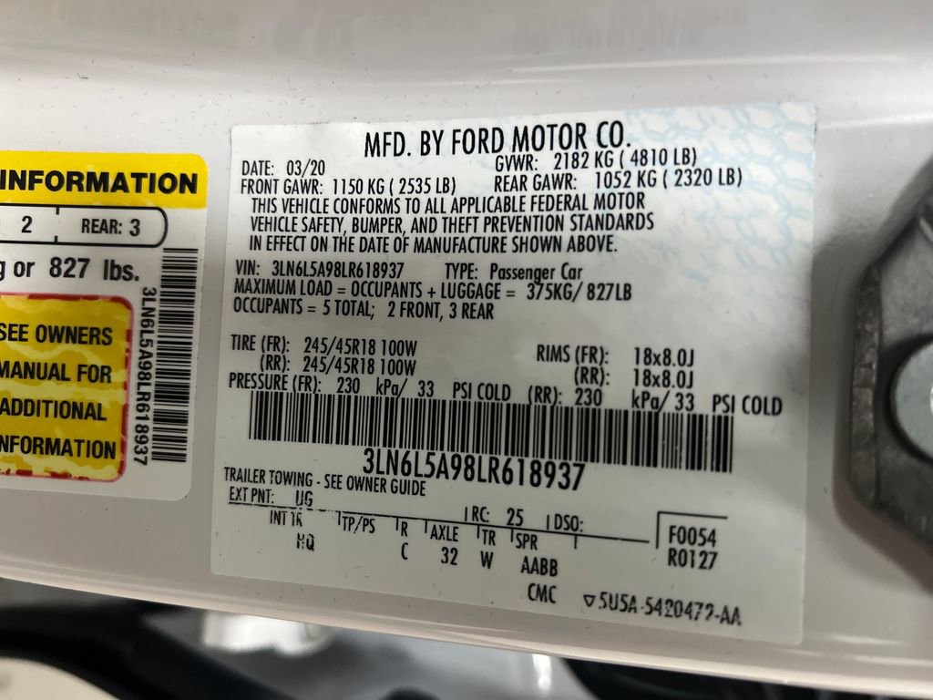 Used 2020 Lincoln MKZ w/ Convenience Package FWD image 33