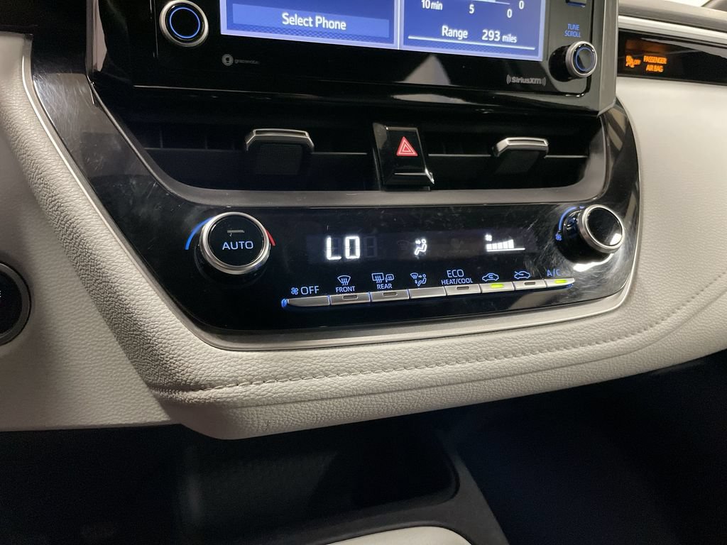 Used 2022 Toyota Corolla SE FWD image 20