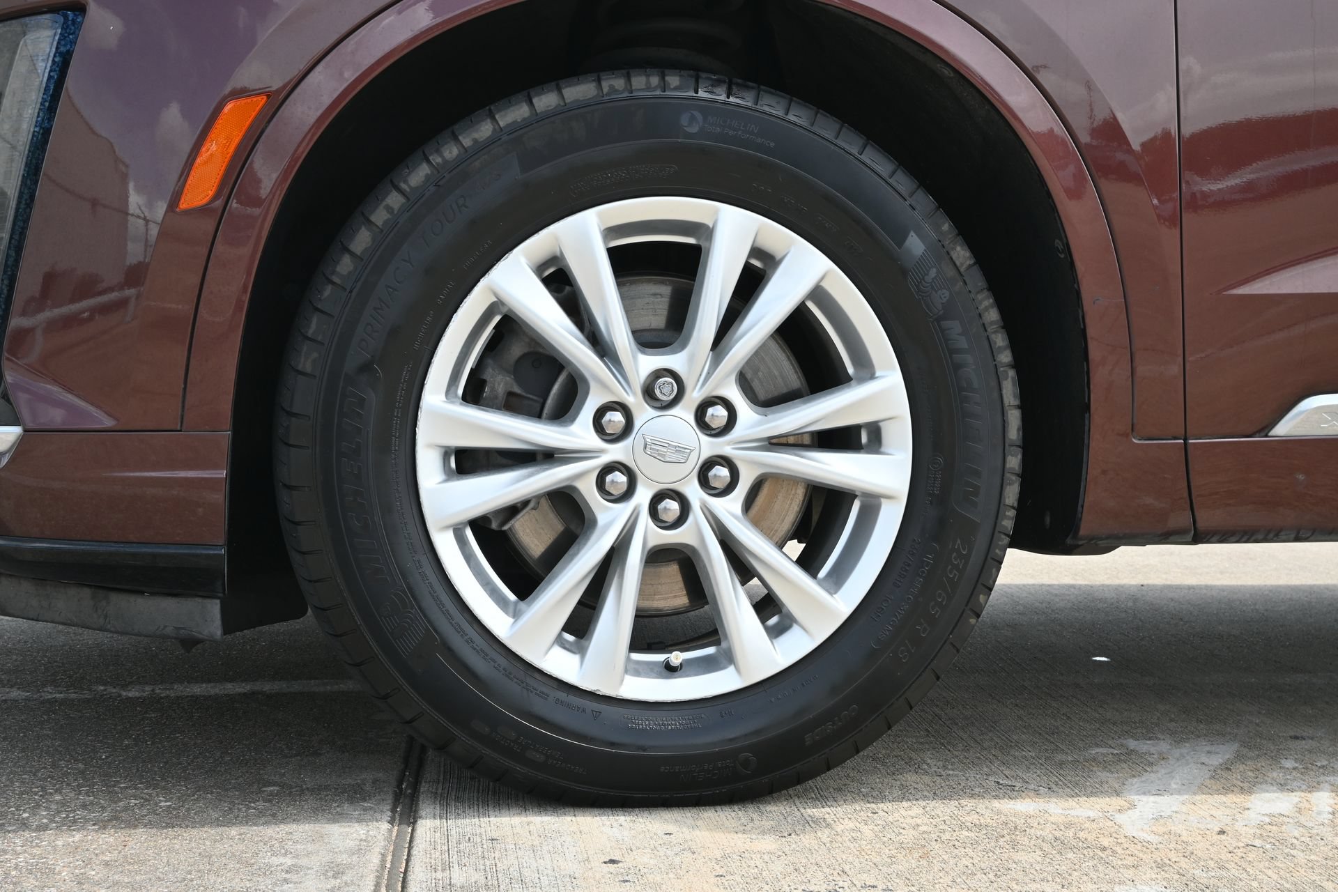 Certified 2023 Cadillac XT6 Luxury FWD image 29