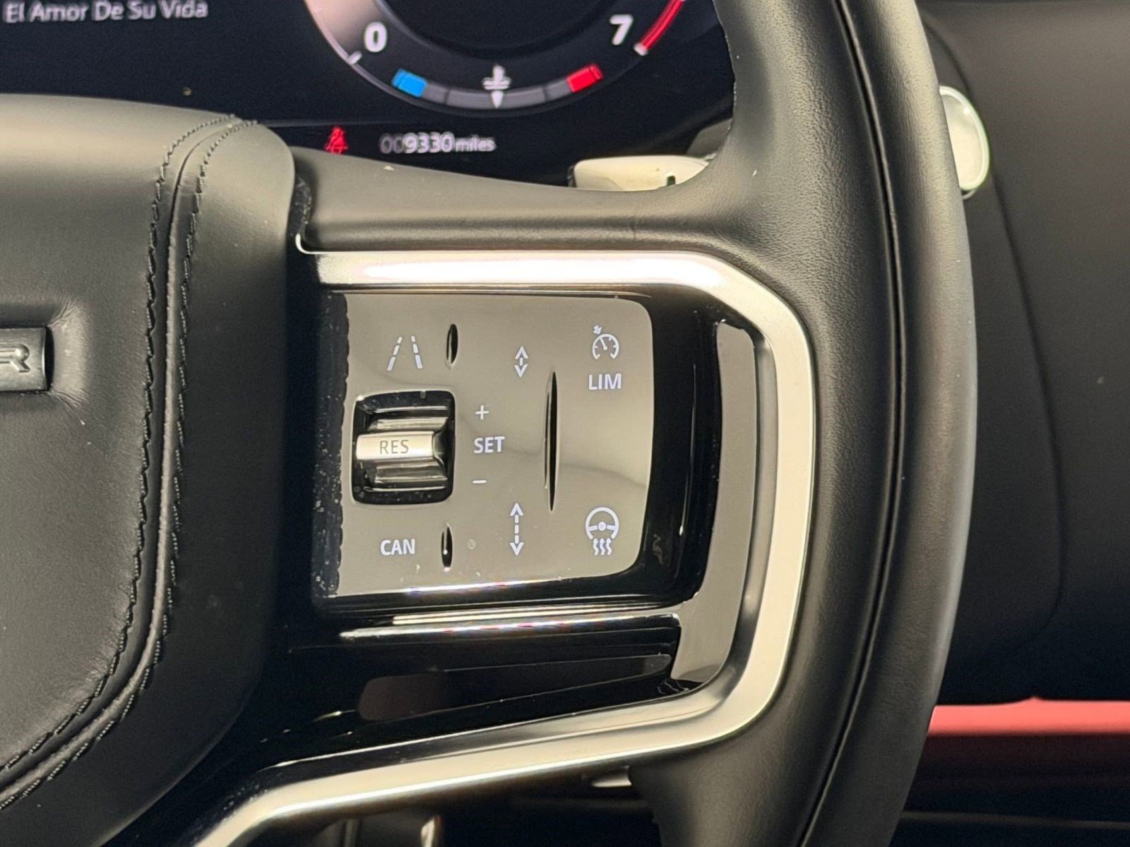 Certified 2025 Land Rover Range Rover Sport SE image 18