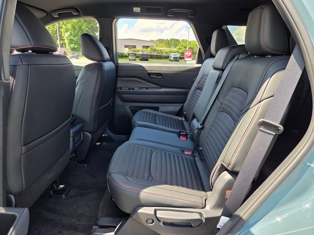 New 2026 Nissan Pathfinder Rock Creek AWD/4WD image 12