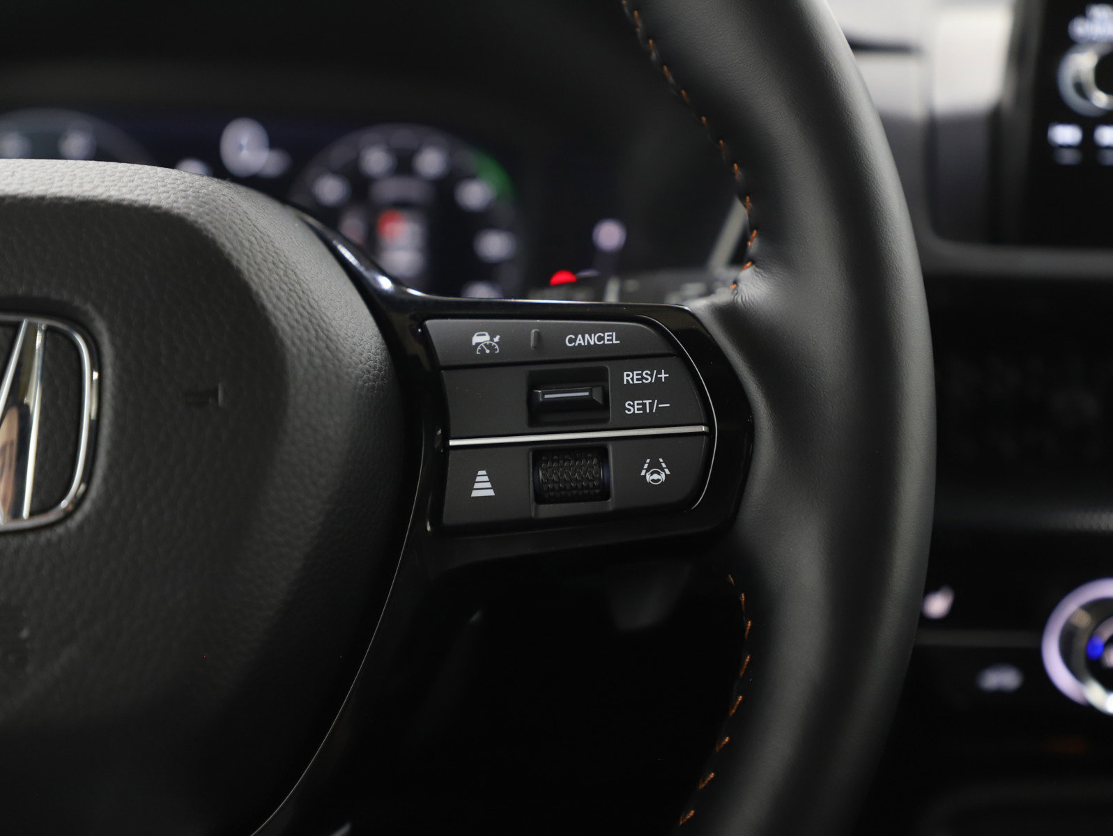 Used 2026 Honda CR-V Sport Touring image 29