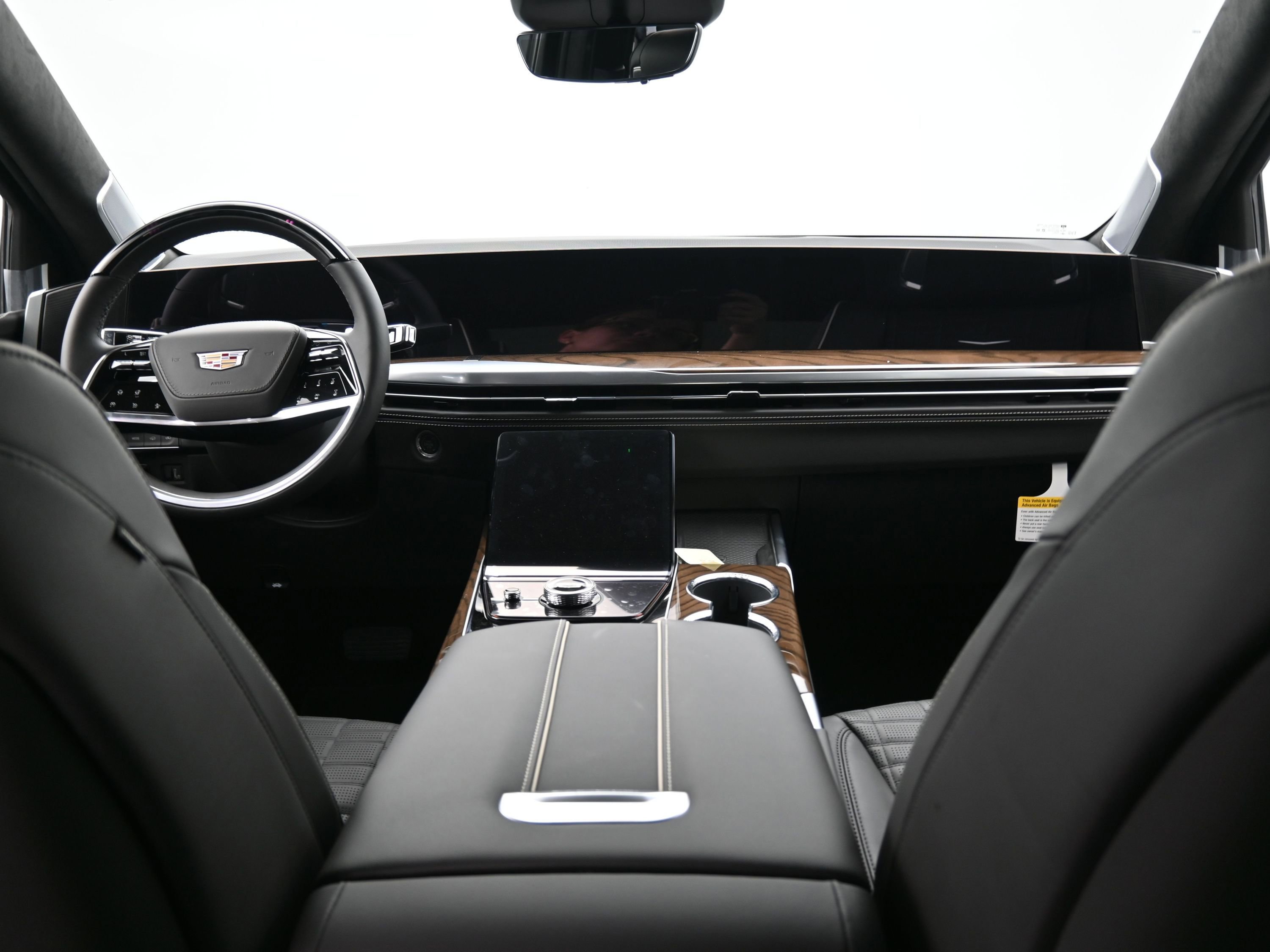 New 2026 Cadillac Escalade ESV Platinum Luxury w/ LPO, Floor Liner Package AWD/4WD image 9