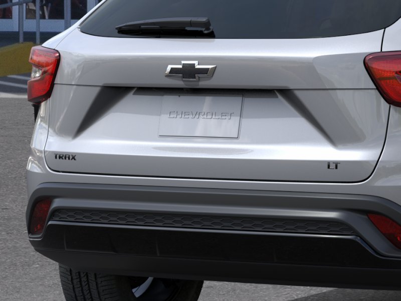 New 2026 Chevrolet Trax LT w/ Midnight Edition FWD image 14