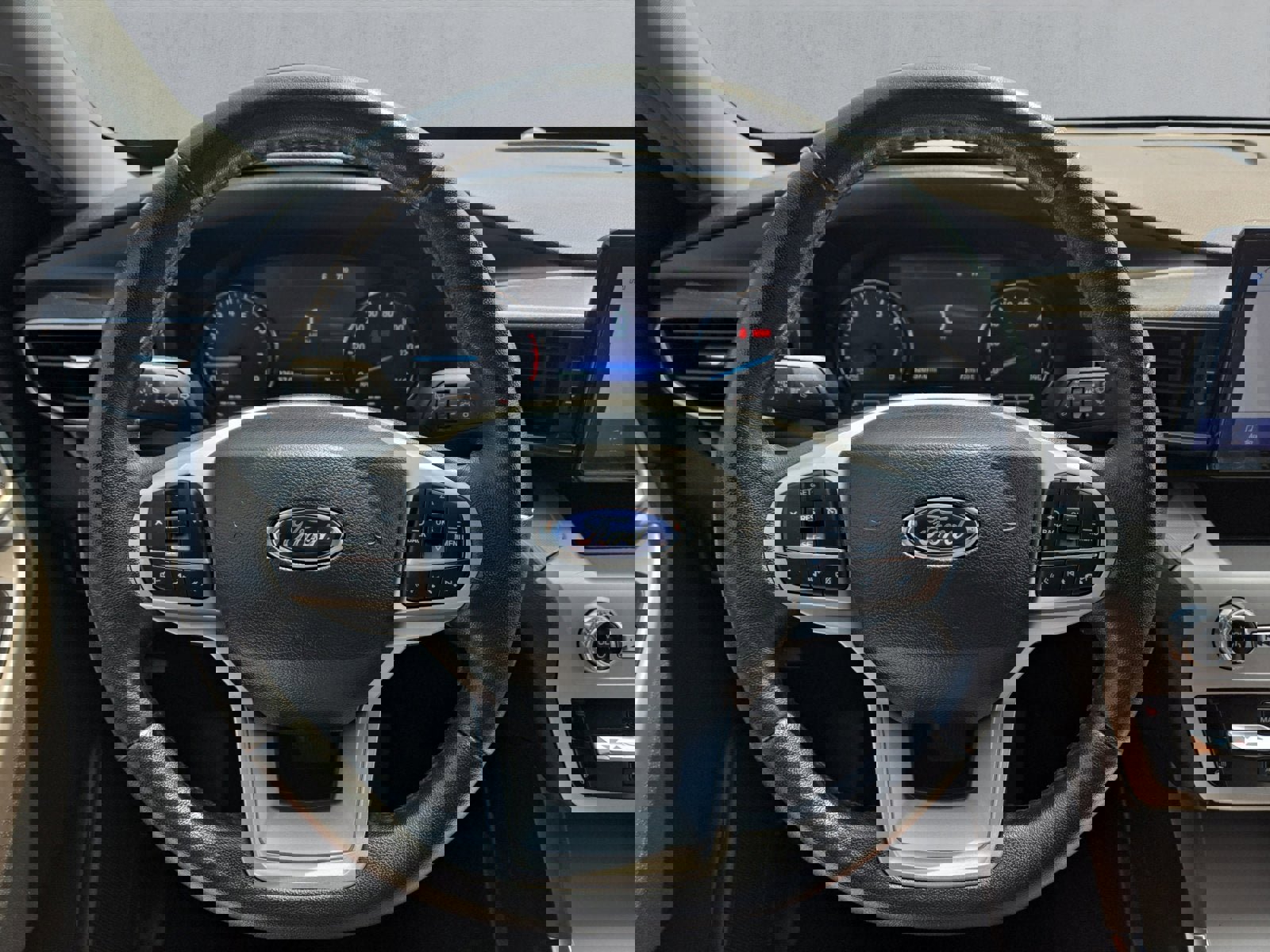 Certified 2023 Ford Explorer XLT w/ Equipment Group 202A image 13