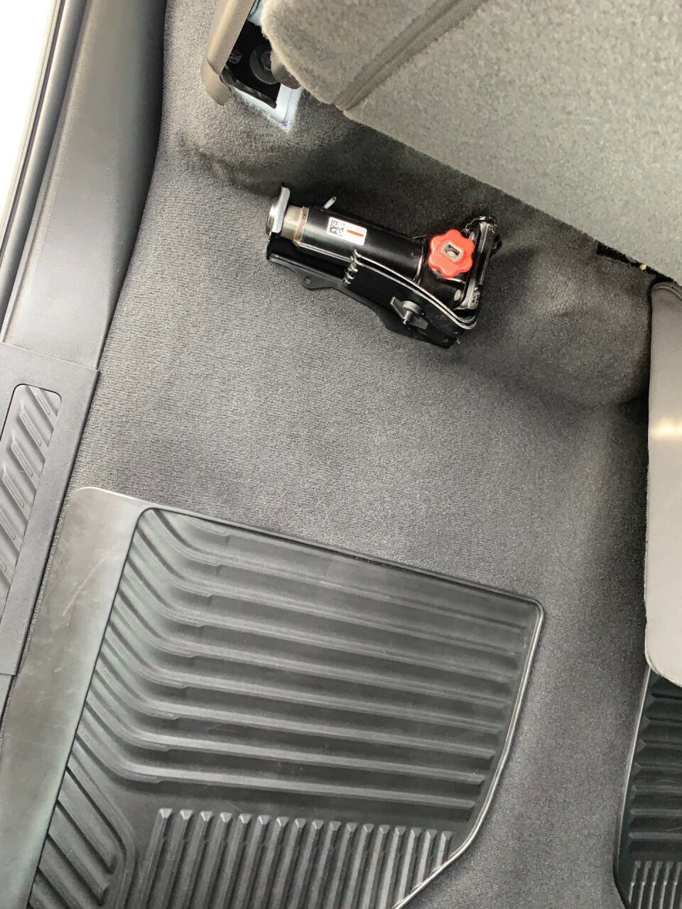 Used 2023 GMC Sierra 1500 Pro w/ Graphite Edition image 25