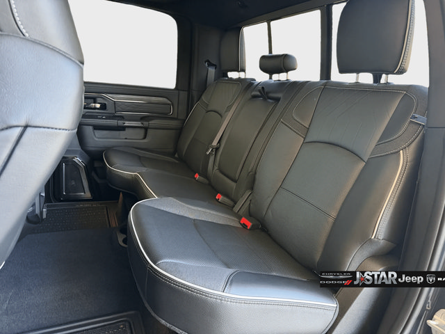 Used 2025 RAM 2500 Limited AWD/4WD image 24