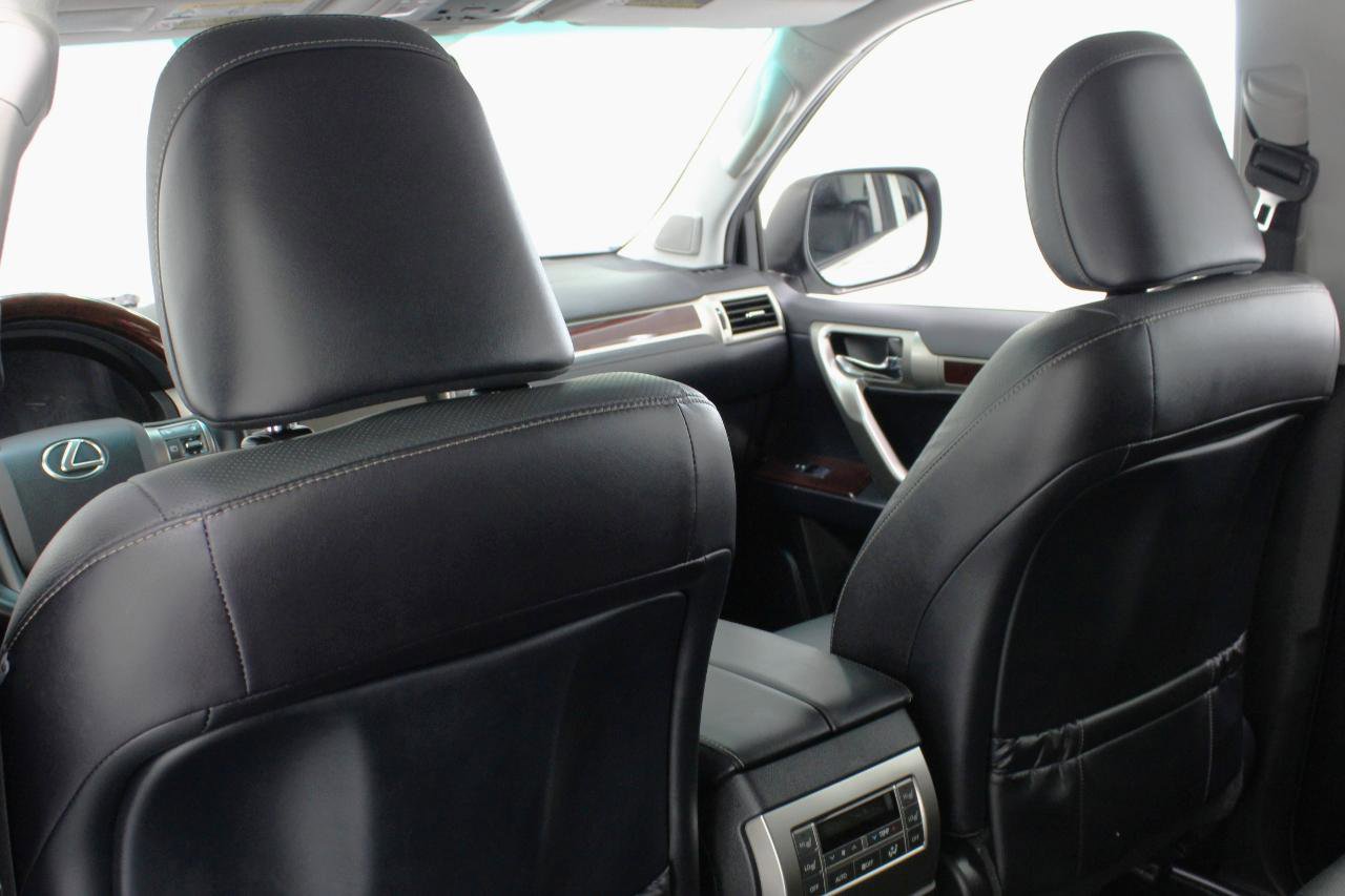 Used 2018 Lexus GX 460 Premium w/ Premium Package AWD/4WD image 37
