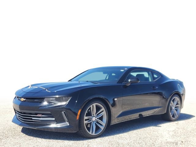 Used 2018 Chevrolet Camaro LT w/ RS Package image 2