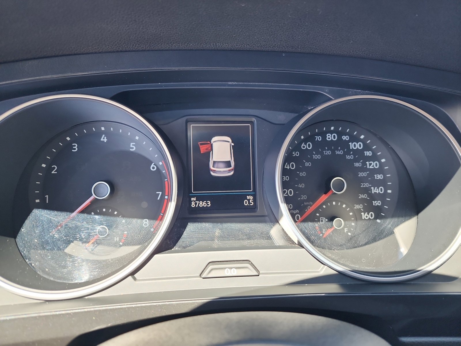 Used 2018 Volkswagen Tiguan S FWD image 11