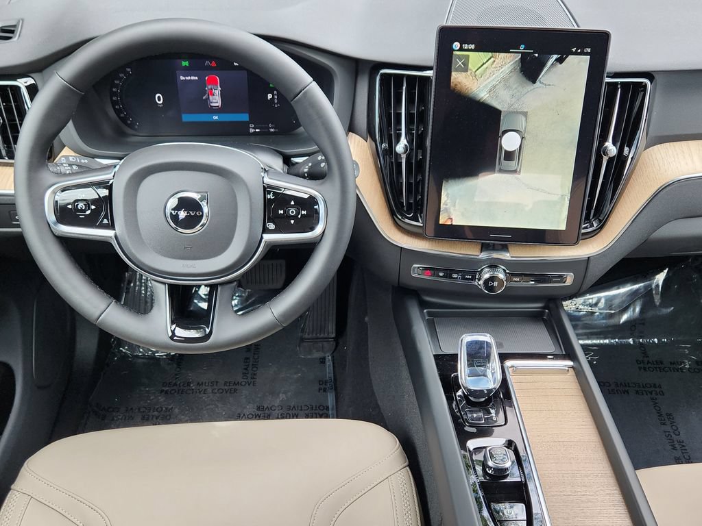 New 2026 Volvo XC60 T8 Plus w/ Protection Package Premier AWD/4WD image 3