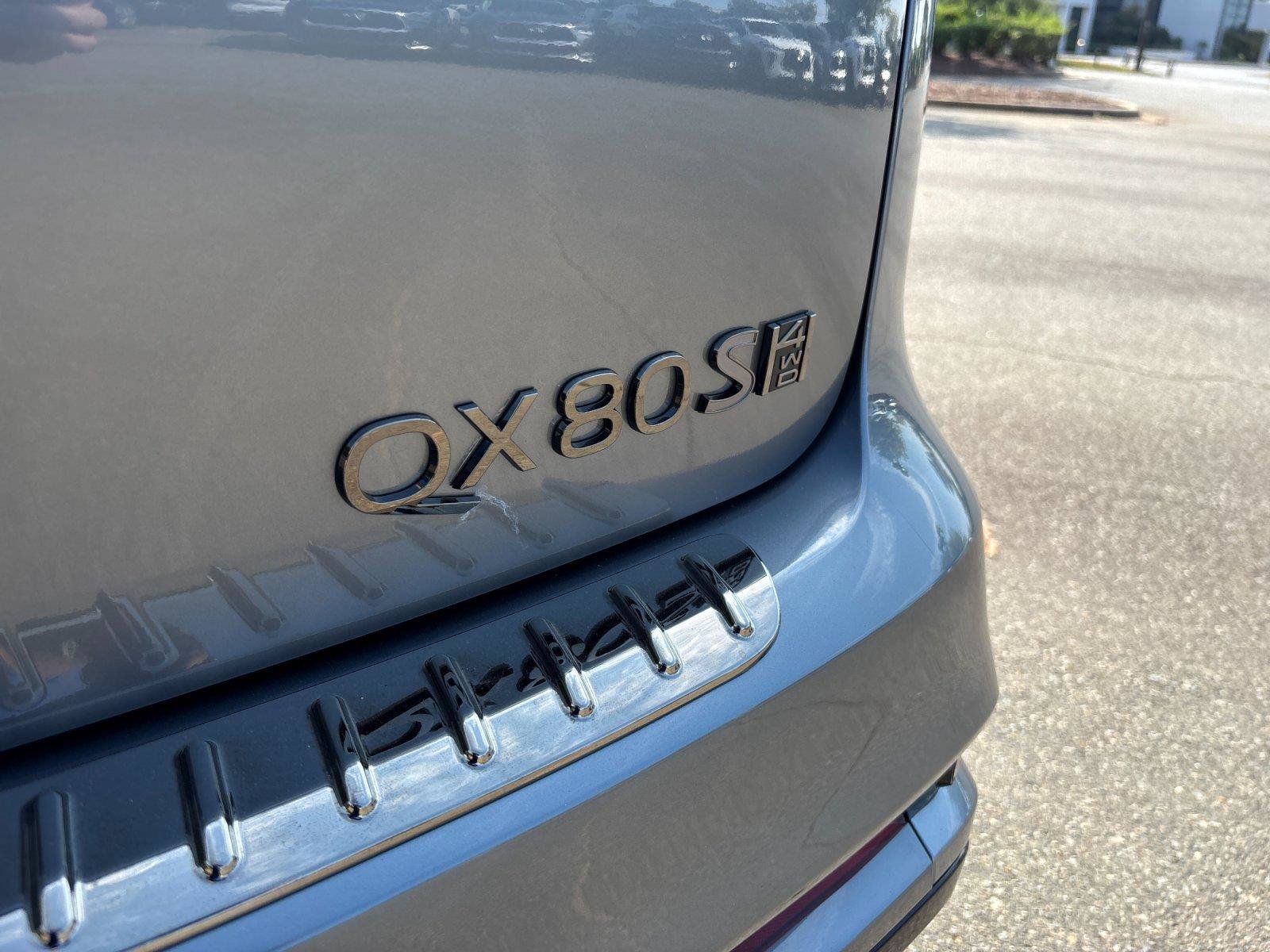 New 2027 INFINITI QX80 Sensory AWD/4WD image 11