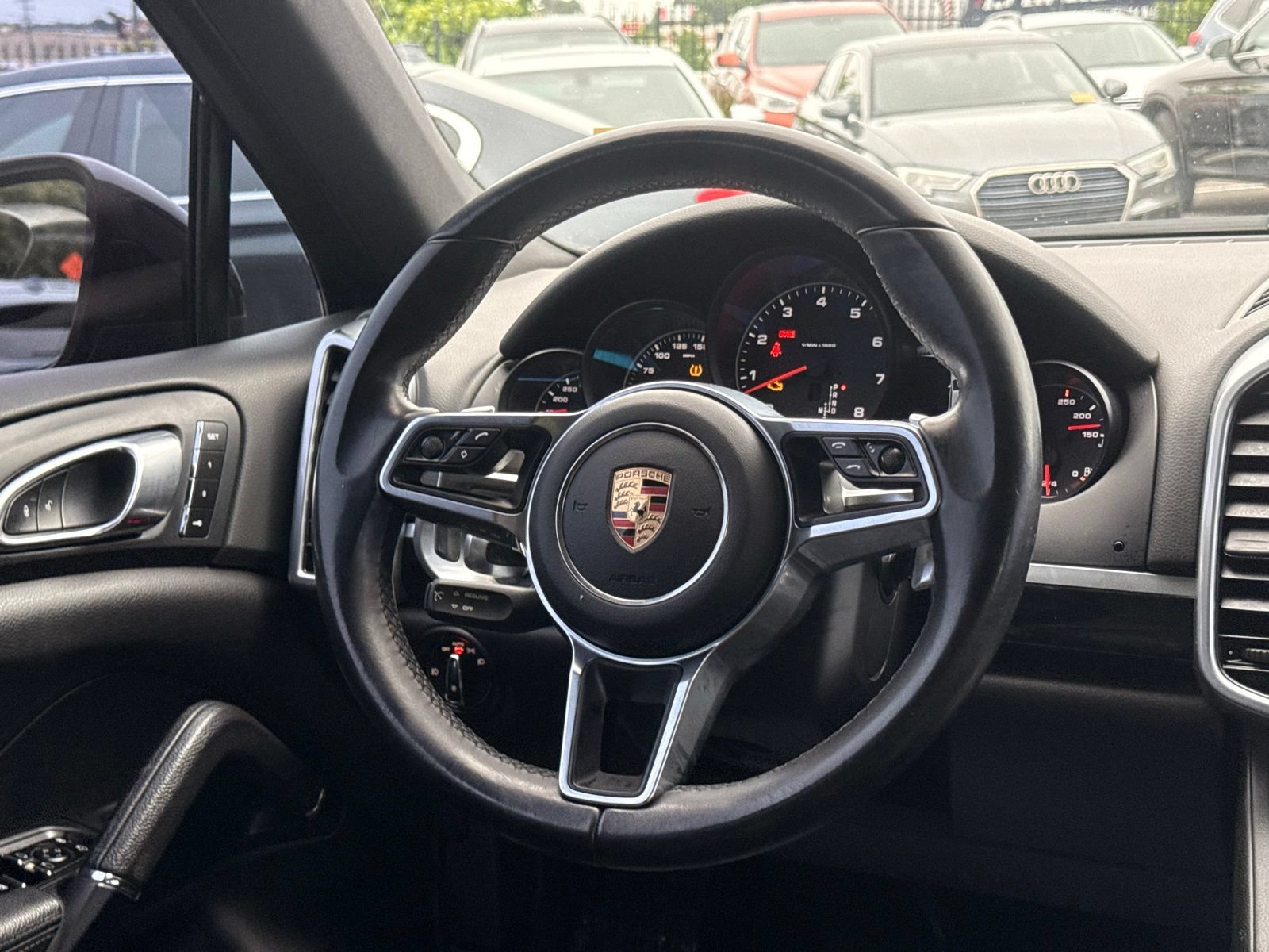 Used 2017 Porsche Cayenne Platinum Edition AWD/4WD image 35