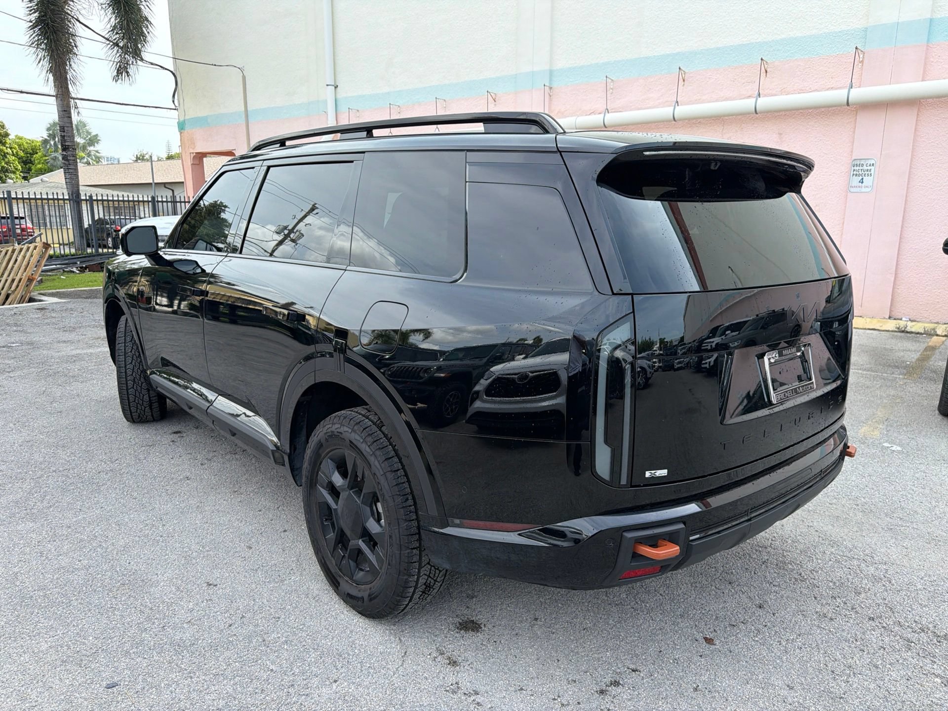 Used 2027 Kia Telluride SX Prestige X-Pro AWD/4WD image 7
