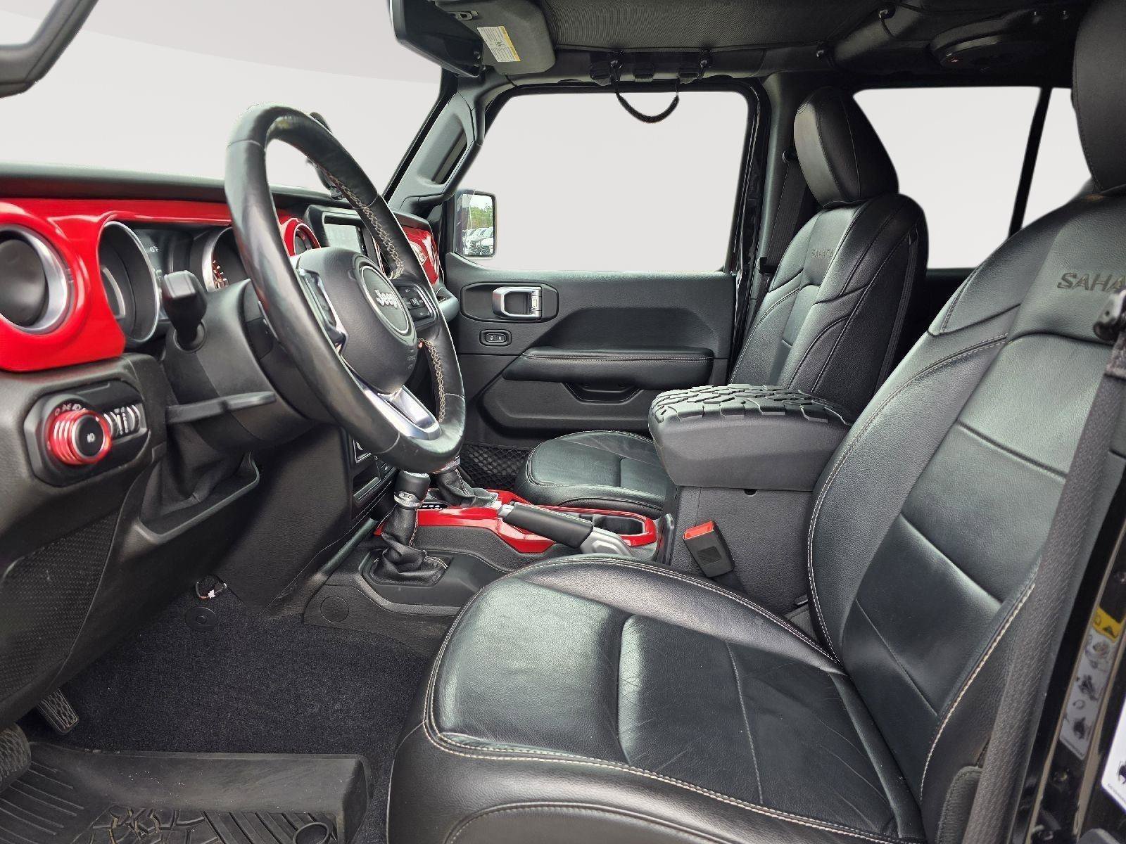 Used 2018 Jeep Wrangler Unlimited Sahara w/ Dual Top Group image 11