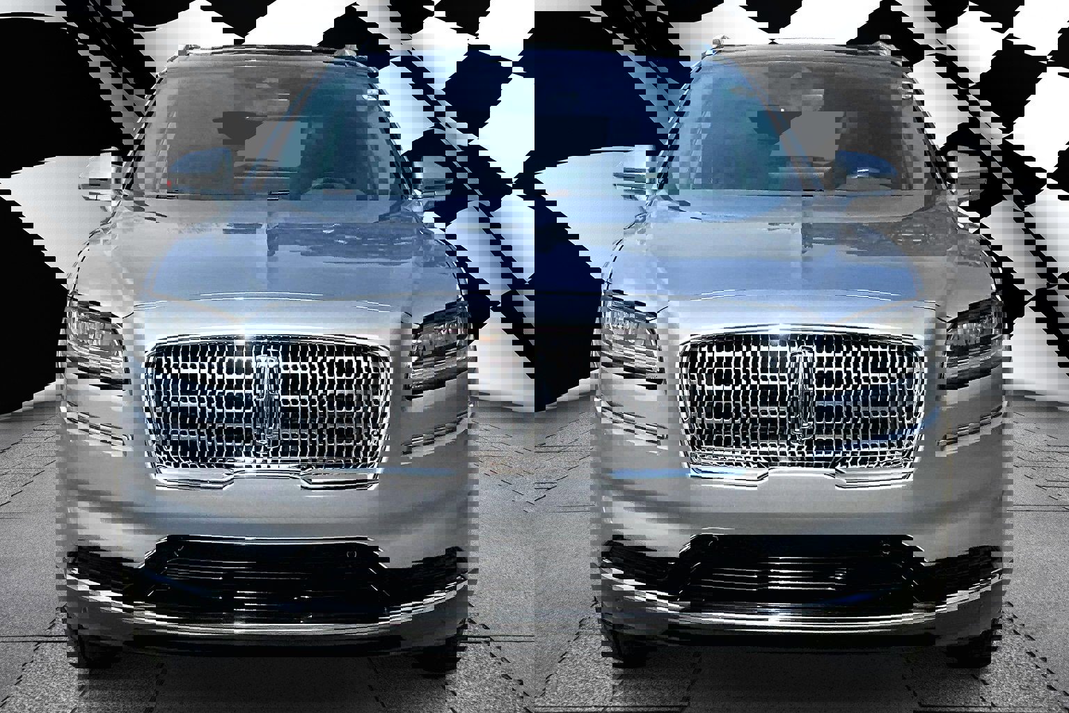 Used 2021 Lincoln Nautilus Reserve image 3