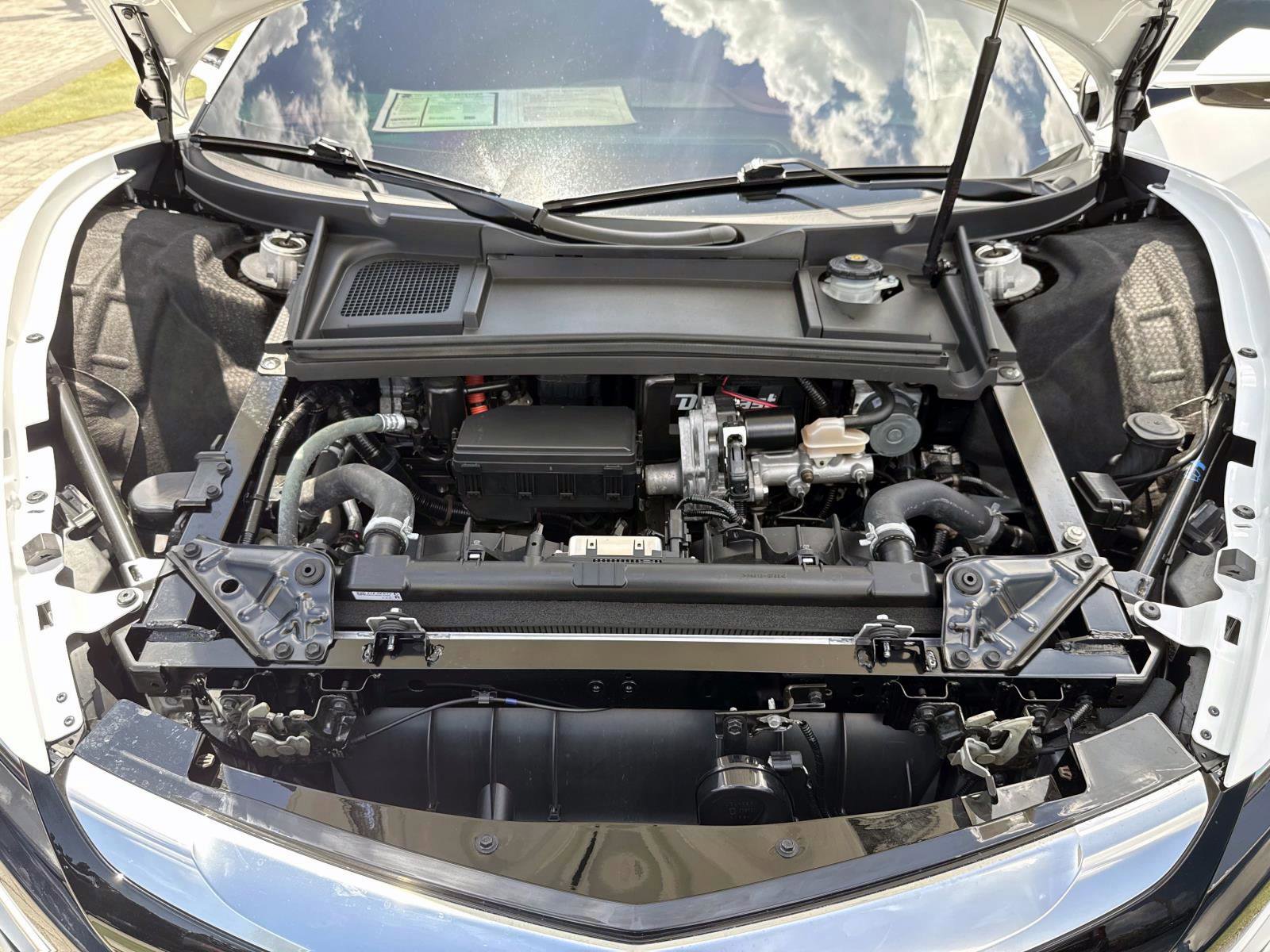 Used 2017 Acura NSX AWD/4WD image 15