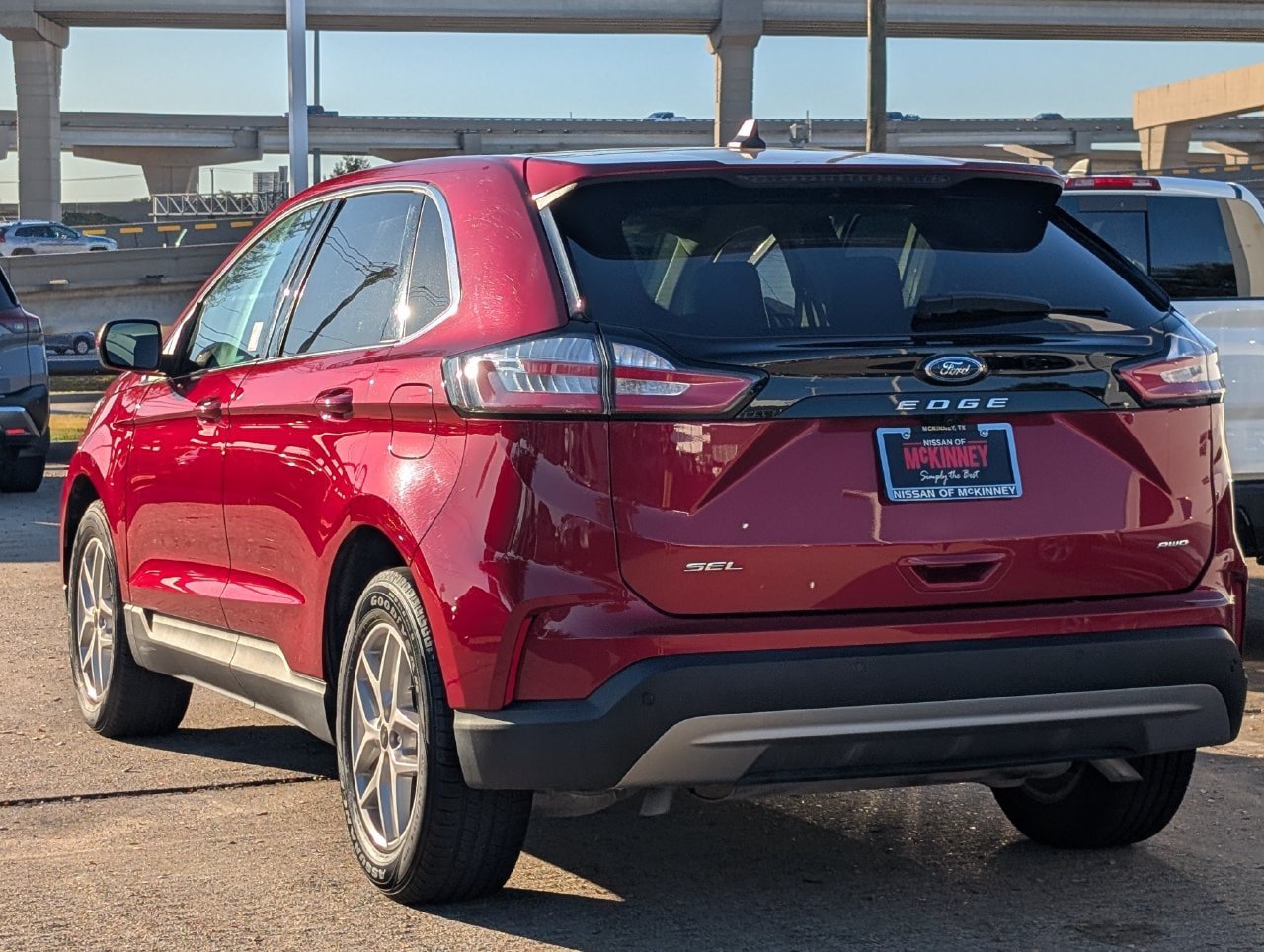 Used 2024 Ford Edge SEL AWD/4WD image 4
