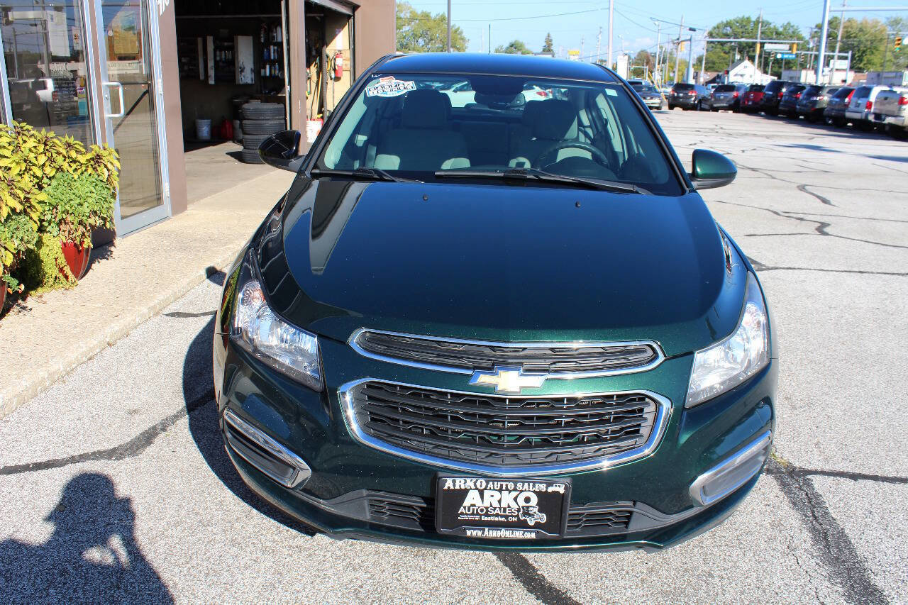 Used 2015 Chevrolet Cruze LT image 3