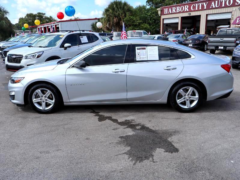 Used 2022 Chevrolet Malibu LS image 2