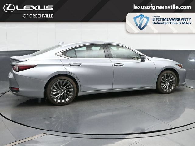 Used 2024 Lexus ES 300h w/ Accessory Package (Z1) FWD image 8
