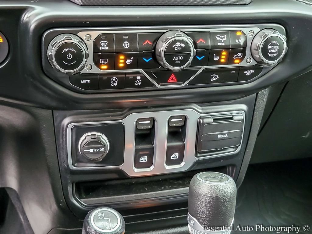 Used 2020 Jeep Wrangler Sport AWD/4WD image 21