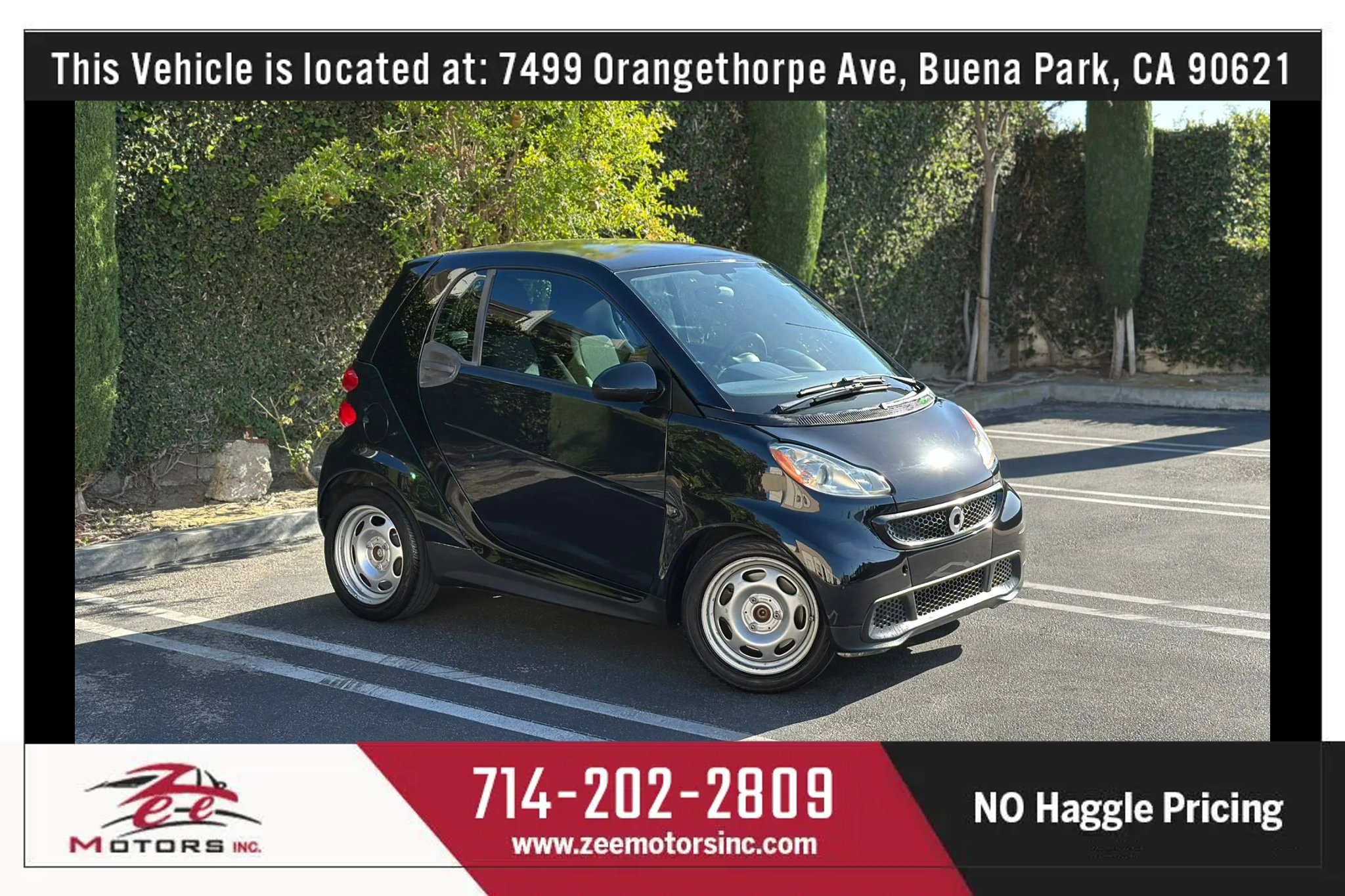 Used 2014 smart fortwo pure RWD image 1