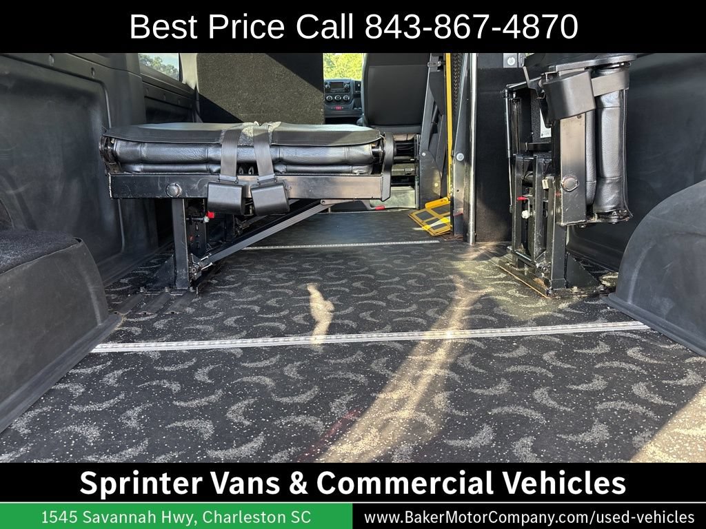 Used 2019 RAM ProMaster 3500 w/ Premium Appearance Group FWD image 21