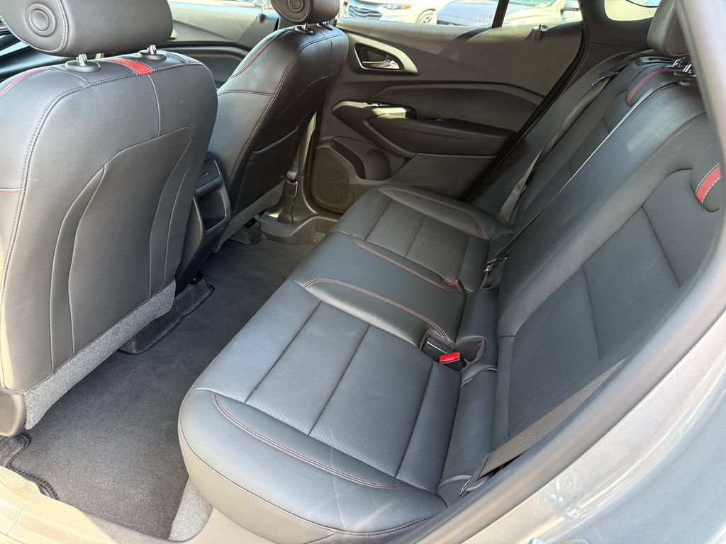 Used 2026 Chevrolet Trax RS w/ Driver Confidence Package FWD image 19