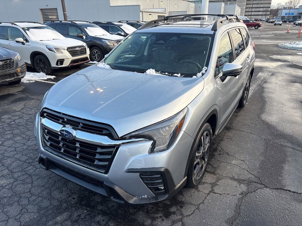 Certified 2023 Subaru Ascent Limited w/ Technology Package image 6