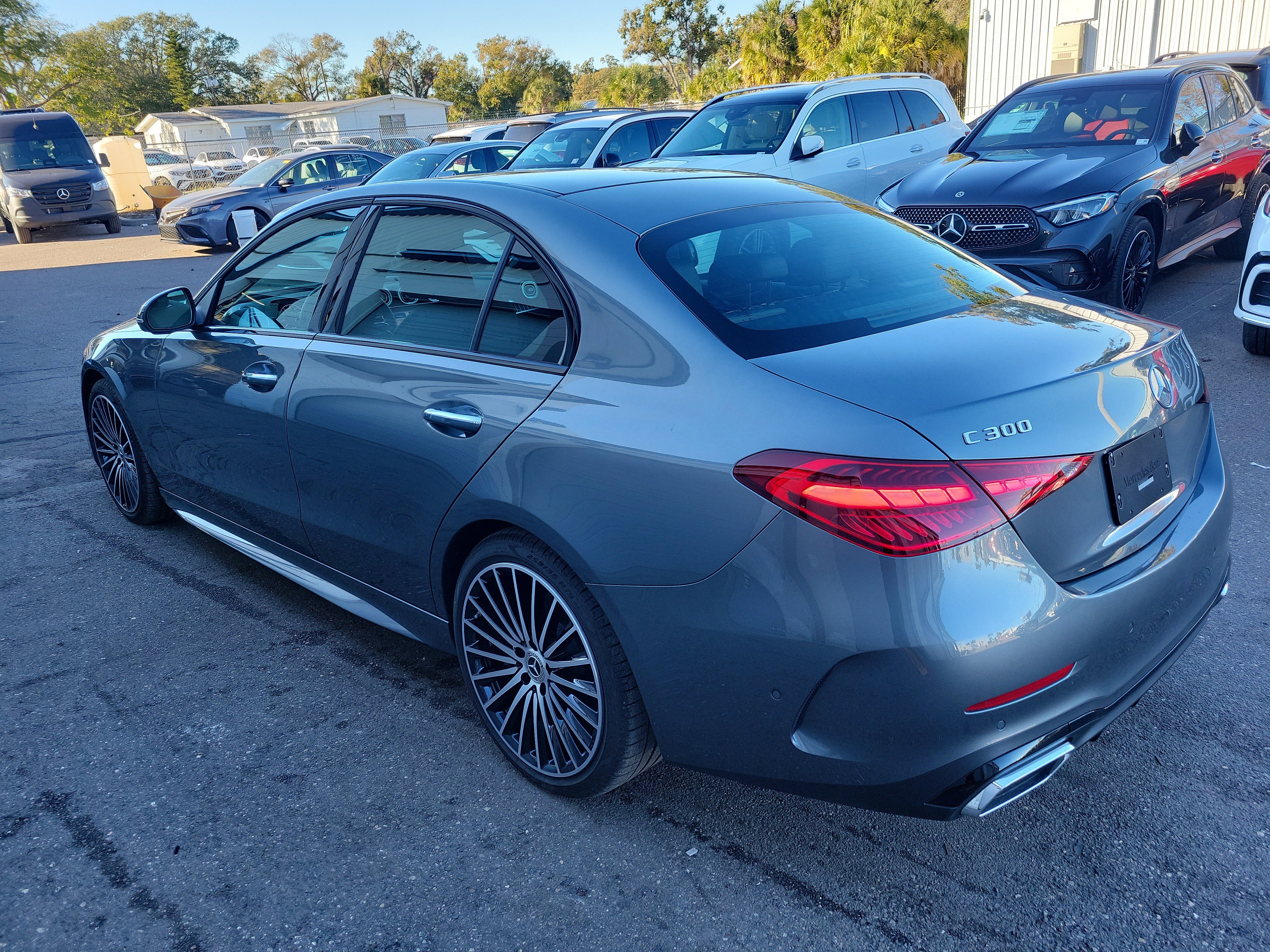 Used 2025 Mercedes-Benz C 300 Sedan image 4