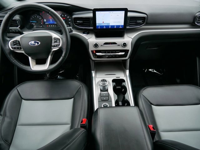 Certified 2023 Ford Explorer XLT w/ Equipment Group 202A image 17