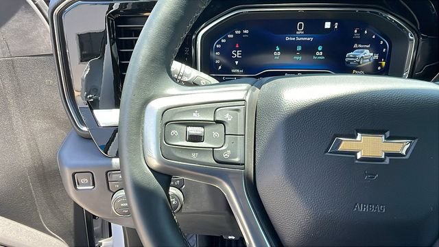 Used 2023 Chevrolet Silverado 1500 LT AWD/4WD image 22