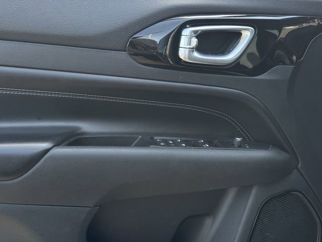 Used 2022 Jeep Compass High Altitude AWD/4WD image 26