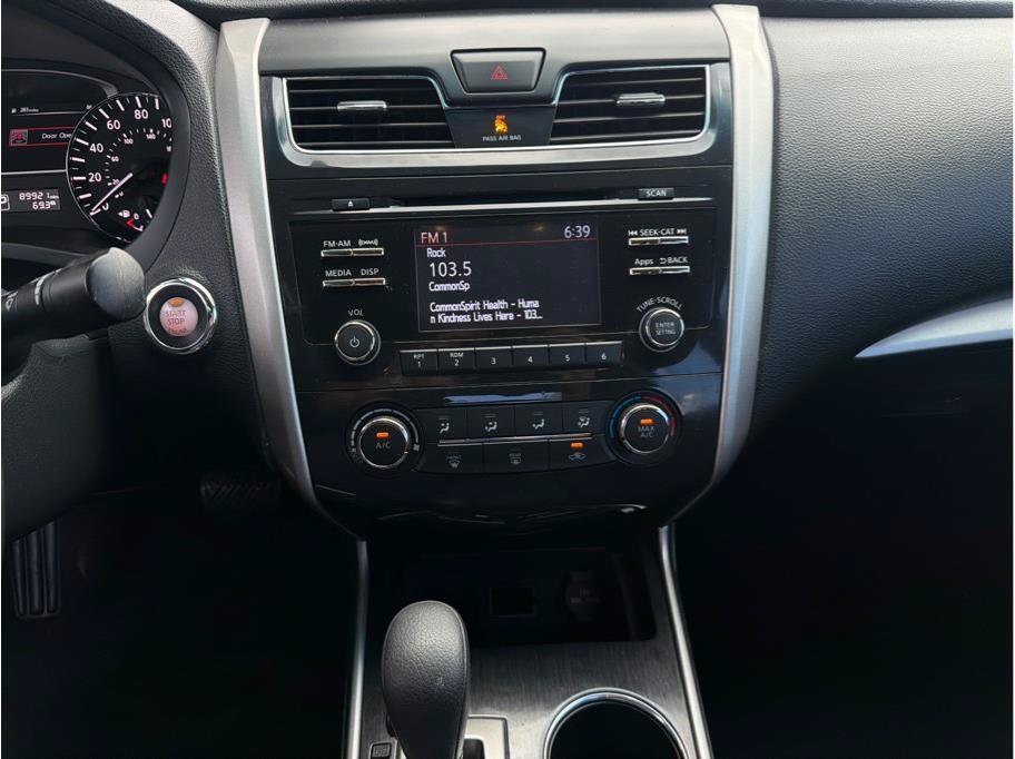 Used 2014 Nissan Altima 2.5 S w/ Display Audio Package FWD image 16