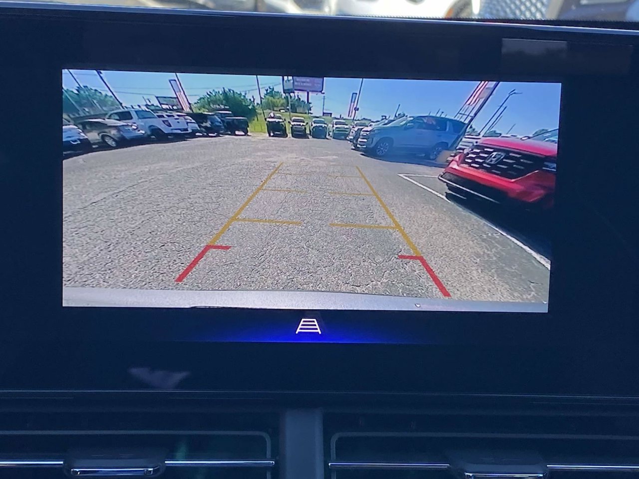New 2026 Chevrolet Trax ACTIV w/ Sunroof Package FWD image 27