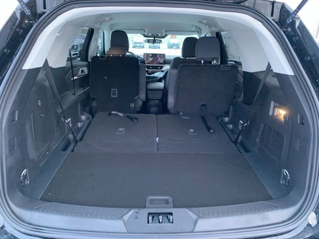 New 2026 Ford Explorer Active image 14