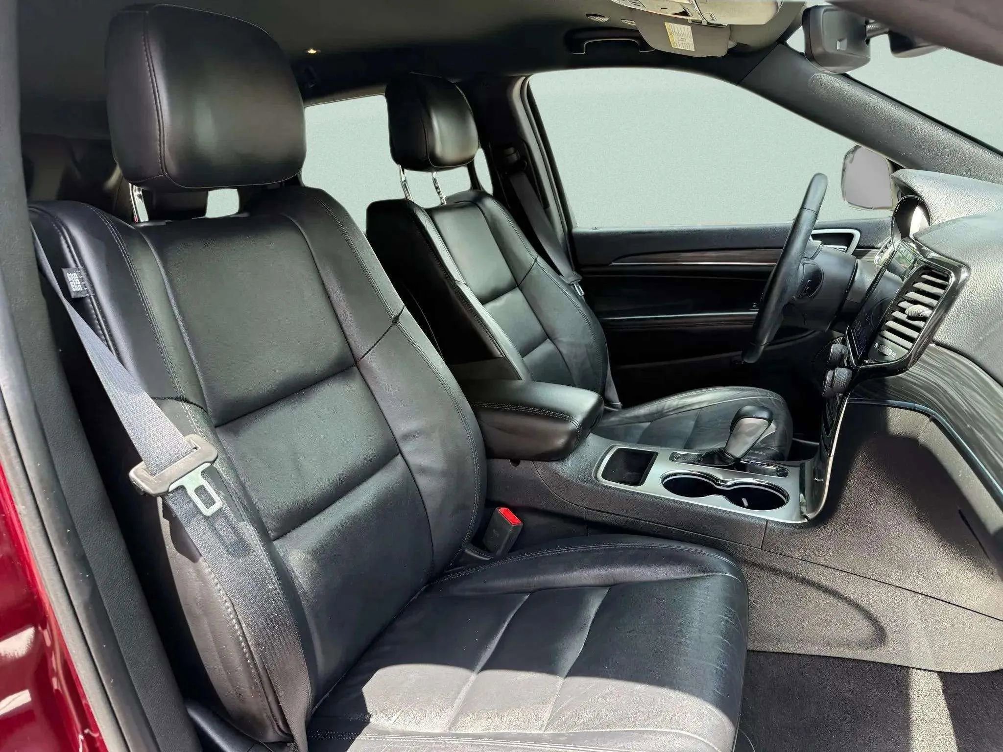 Used 2019 Jeep Grand Cherokee Limited image 9