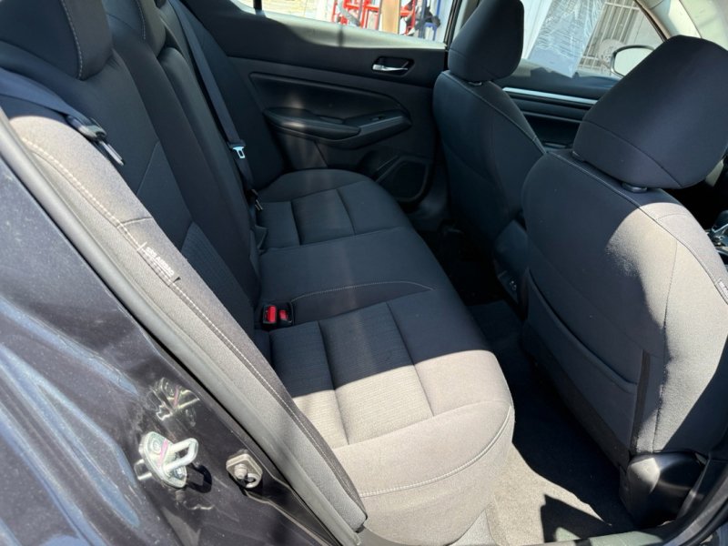 Used 2022 Nissan Altima 2.5 SV FWD image 22