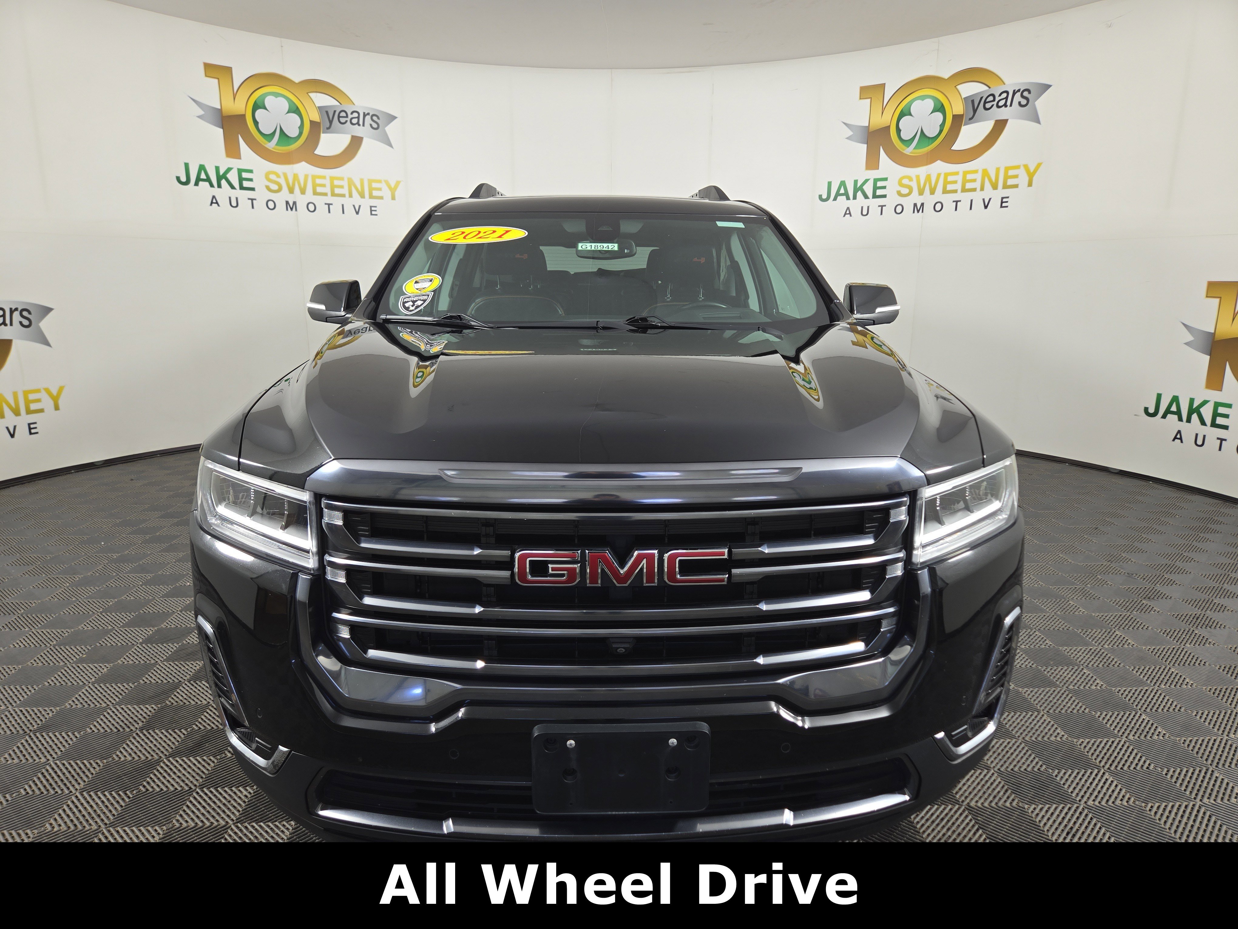 Certified 2021 GMC Acadia AT4 image 2