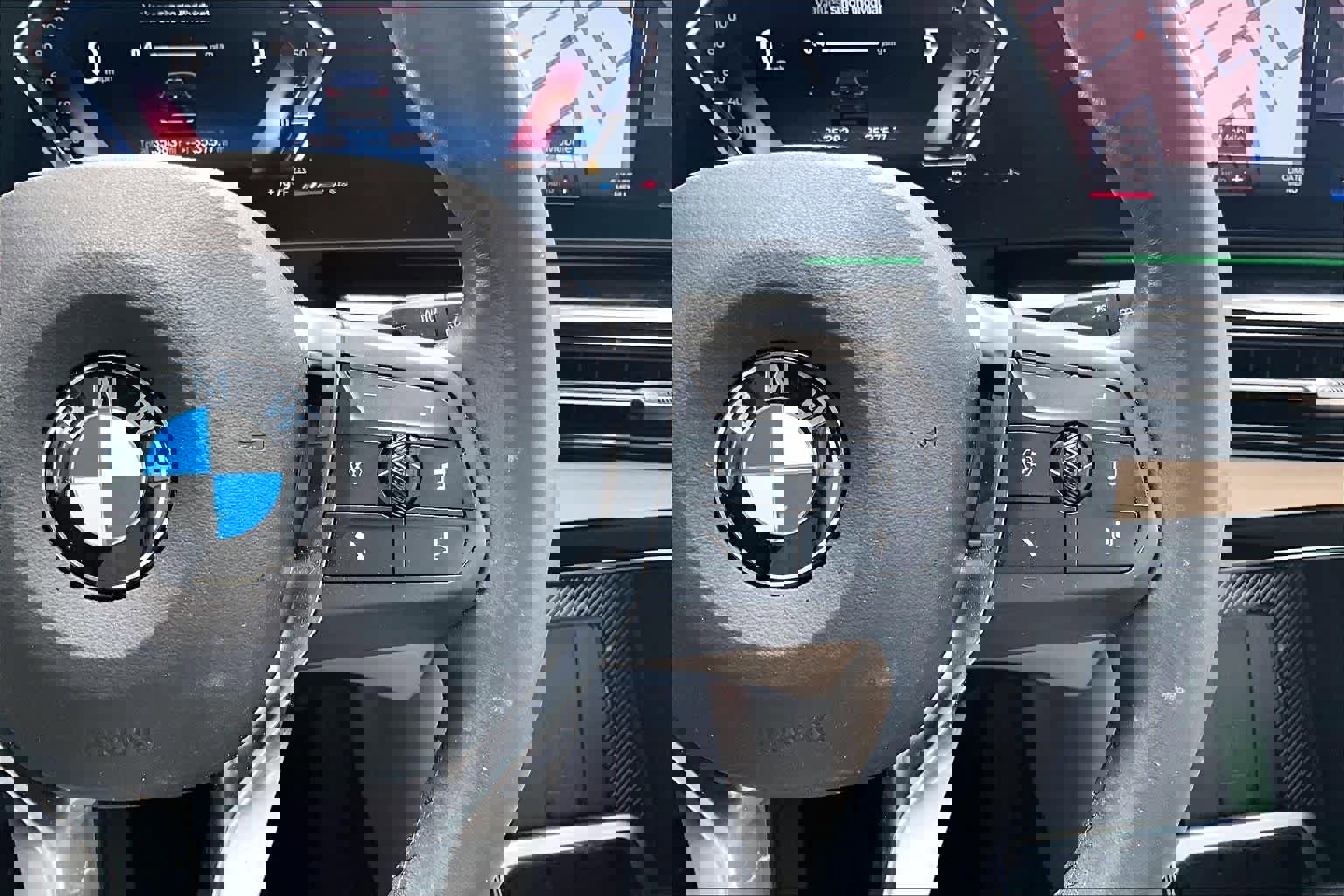 Certified 2023 BMW X1 xDrive28i w/ Convenience Package image 17